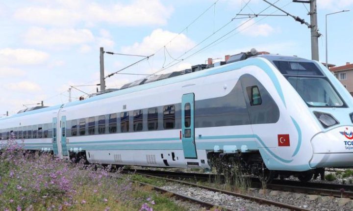 Bakan Uraloğlu: Tren Hattı Suriye Üzerinden Suudi Arabistan’a Uzanacak