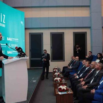 AK Parti Genel Başkan Yardımcısı ve Türk Devletleri ile İlişkiler Başkanı Kürşad Zorlu, Bahçeşehir Kıbrıs Üniversitesi Ev Sahipliğinde Düzenlenen Akdeniz Barış ve Diplomasi Forumu’na Katıldı