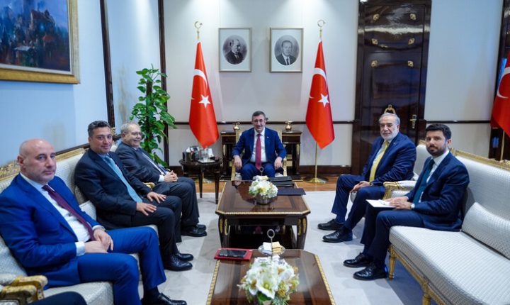 Türkiye Cumhuriyeti Cumhurbaşkanı Yardımcısı Yılmaz, Lübnan Başbakan Yardımcısı Mitri’yi kabul etti