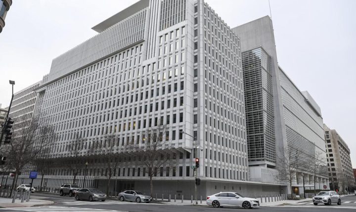 Dünya Bankası’ndan Irak’a 900 milyon dolarlık yol yatırımı