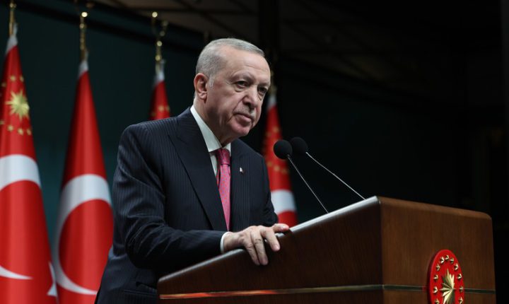 Türkiye Cumhuriyeti Cumhurbaşkanı Erdoğan, İran Cumhurbaşkanı Pezeşkiyan ve Irak Başbakanı Zeydi ile telefonda görüştü