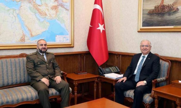 Bakan Güler, Suriyeli mevkidaşı Ebu Kasra ile bir araya geldi