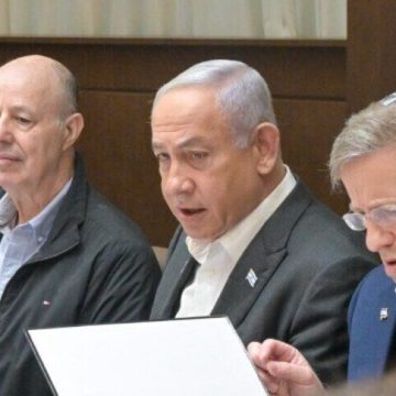 Netanyahu’nun Suriye ve Lübnan’daki gelişmeleri ele almak üzere güvenlik kabinesini topladığı bildirildi