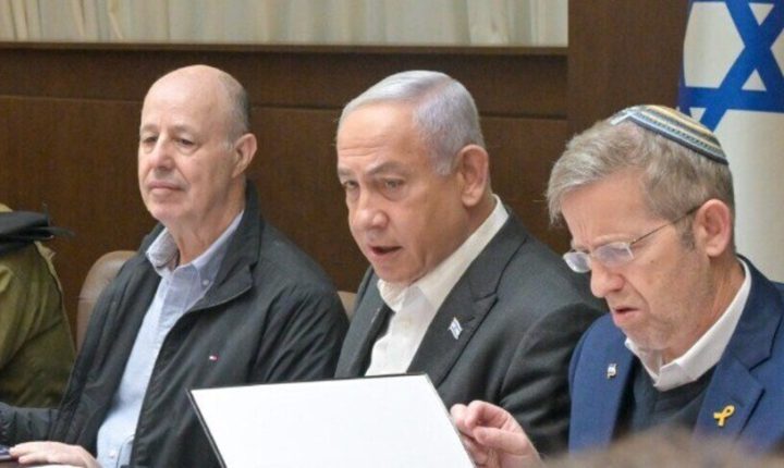 Netanyahu’nun Suriye ve Lübnan’daki gelişmeleri ele almak üzere güvenlik kabinesini topladığı bildirildi