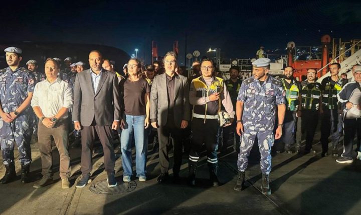 Suriye’nin İlk Sınır Ötesi Arama Kurtarma Ekibi Venezuela’ya Ulaştı      