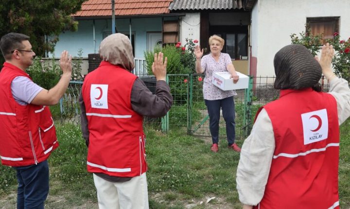 Türk Kızılay, 199 bin 846 hisse kurban kesimi gerçekleştirdi