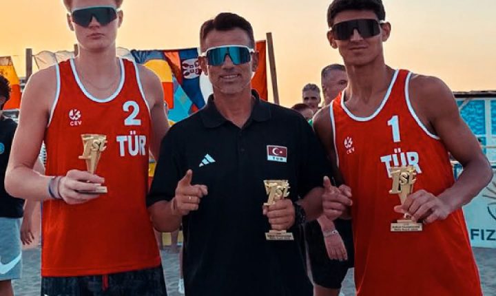 🏐 U18 Balkan Plaj Voleybolu’nda Şampiyonluk! 🏆🇹🇷